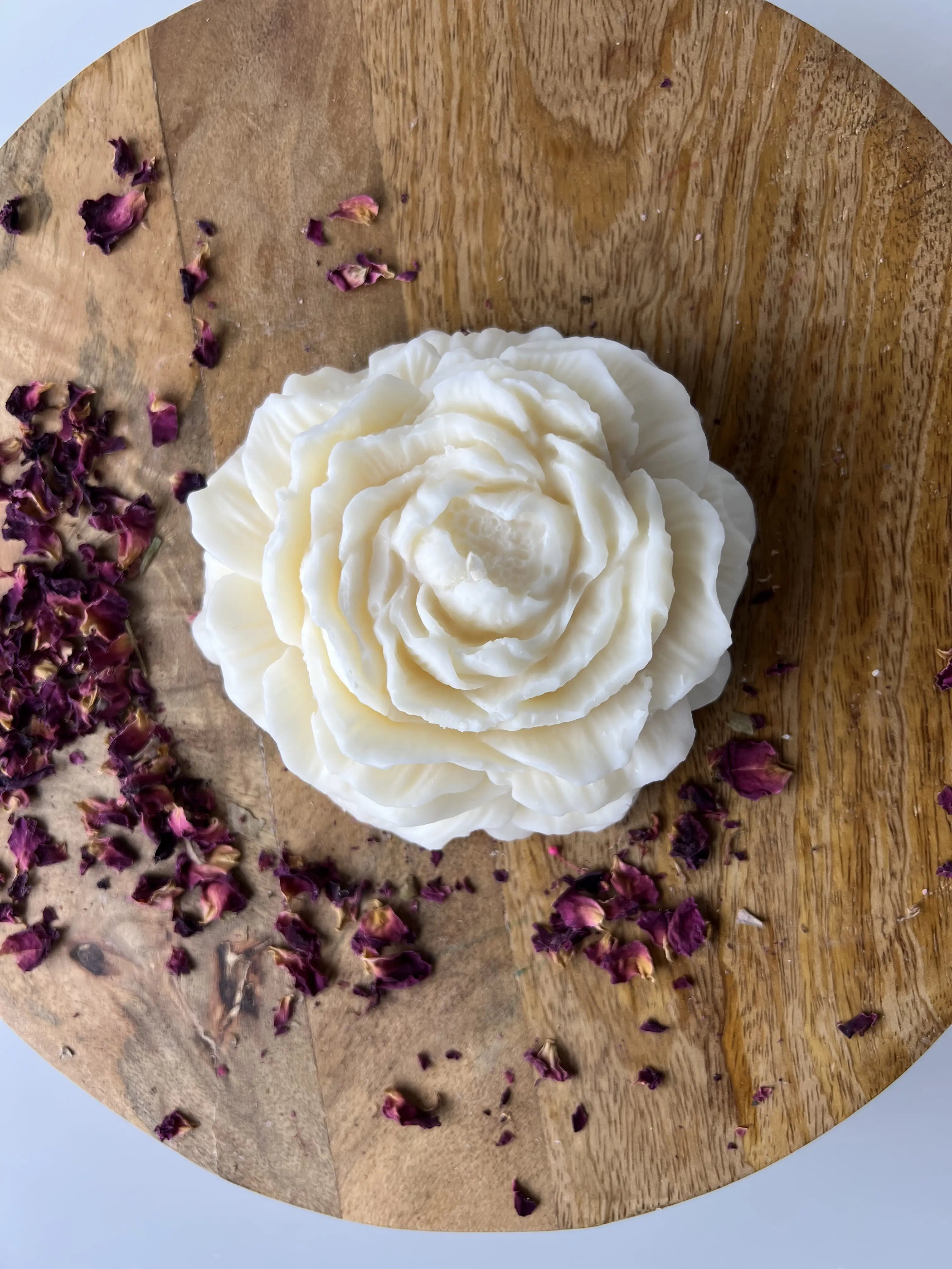 Świeca sojowa piwonia rozmiar L