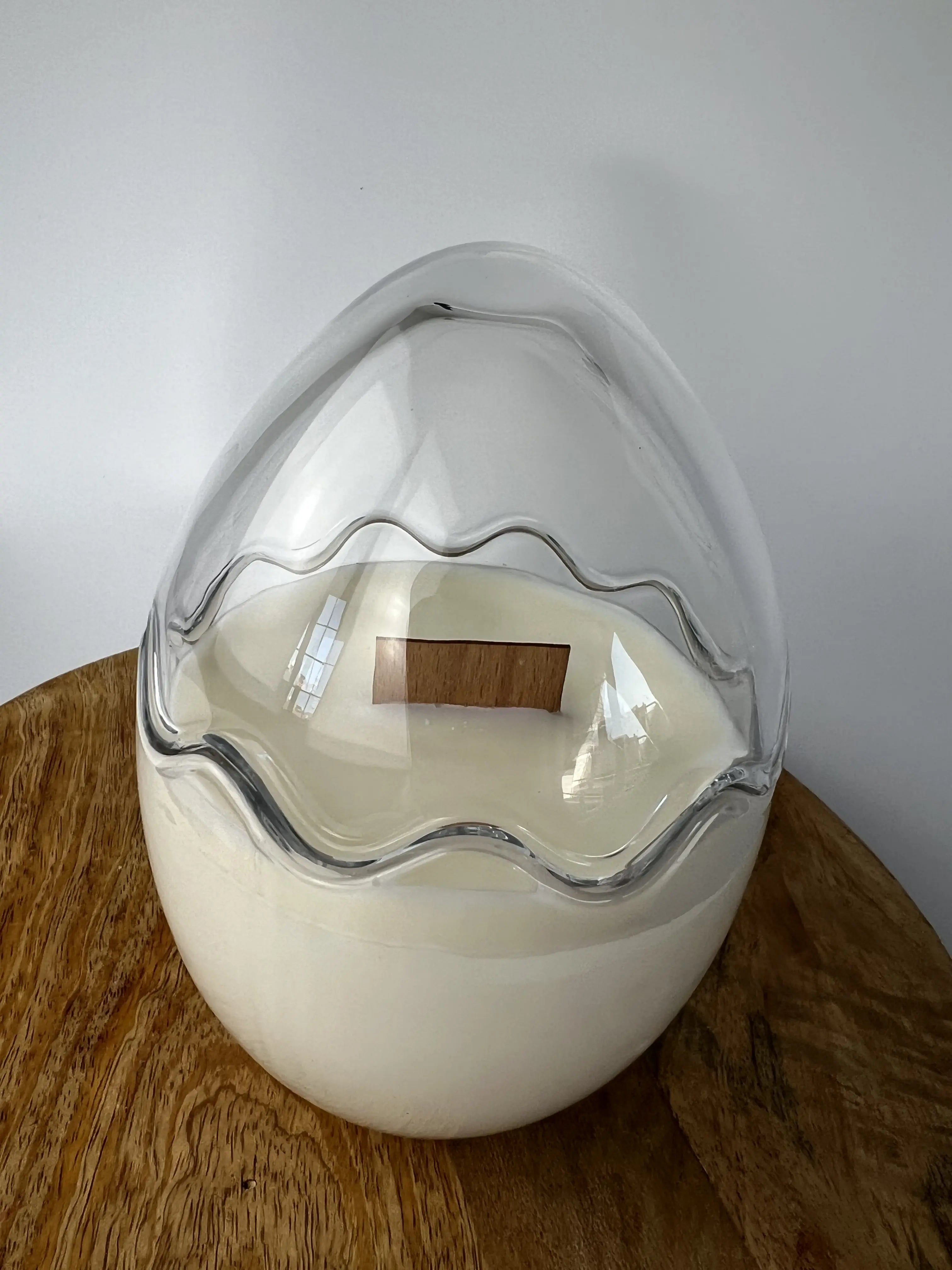 Świeca sojowa Duże Szklane Jajo