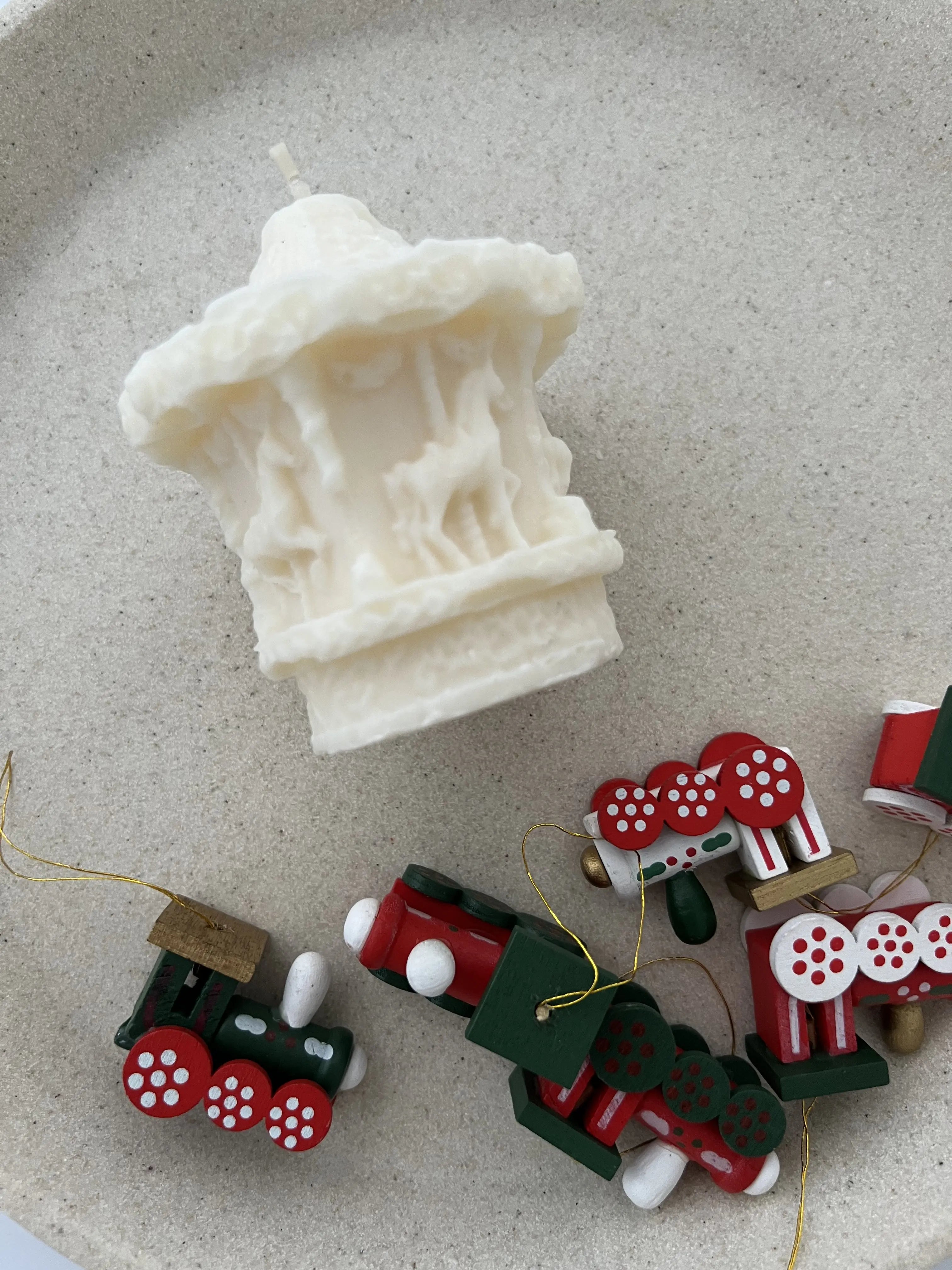 Świeca sojowa świąteczna karuzela