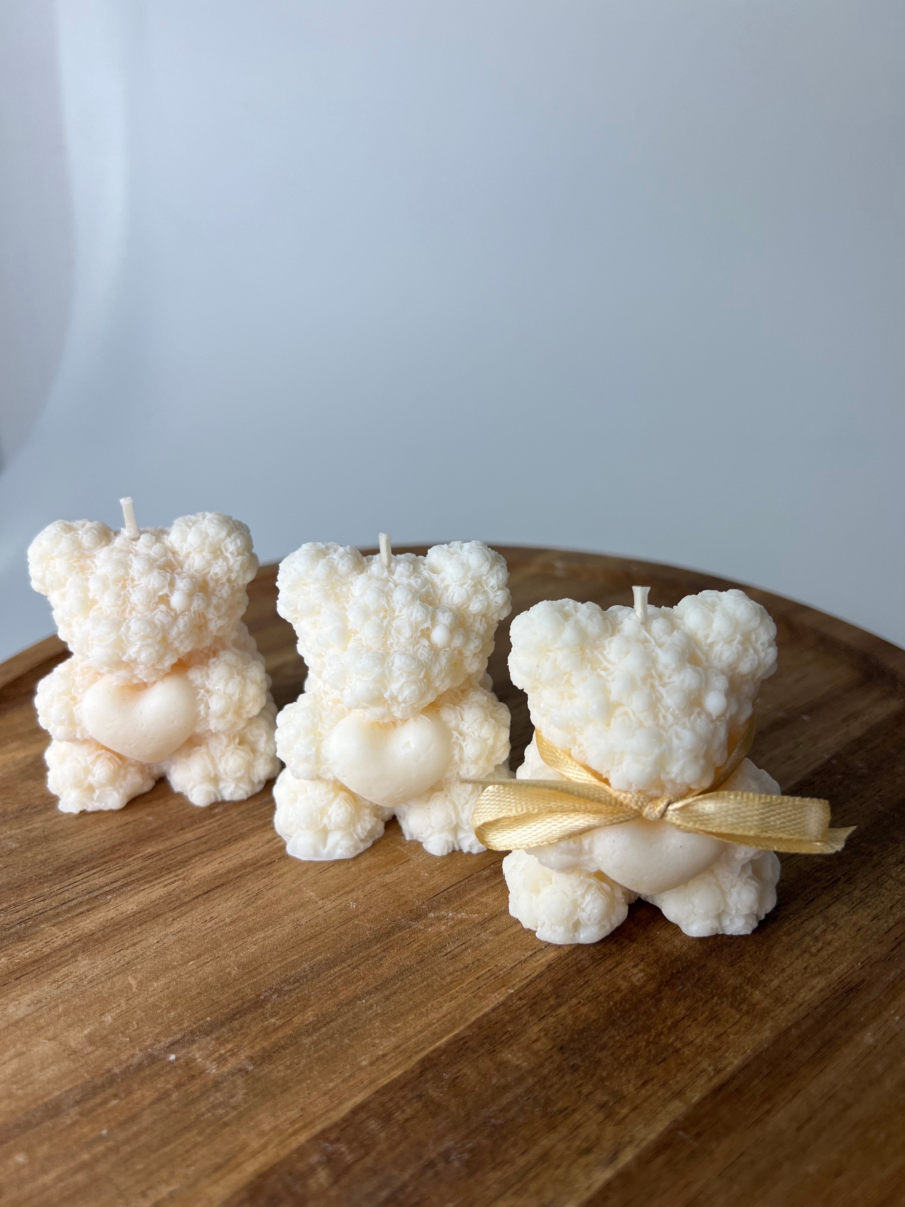 Świeca sojowa miś z sercem