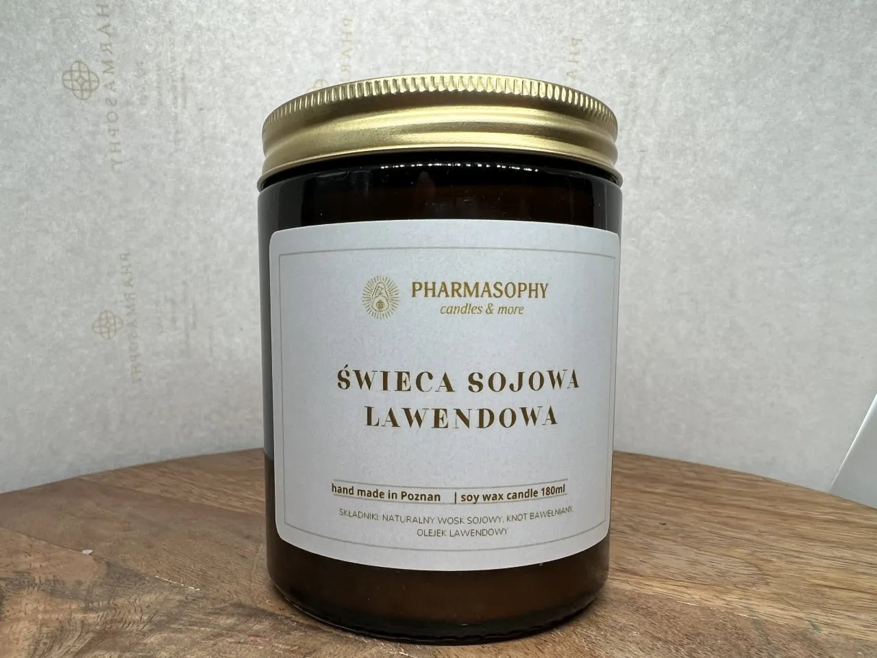 Świeca sojowa w aptecznym słoiku o pojemności 180ml