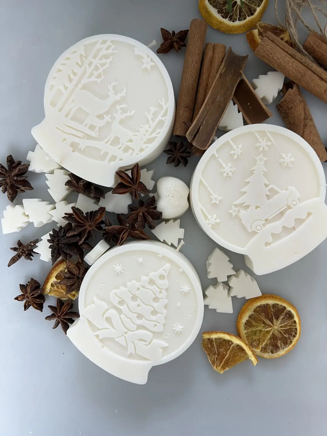 Świąteczna kula śnieżna